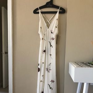 *NEVER WORN* Reformation Renee in Gardenia - XS